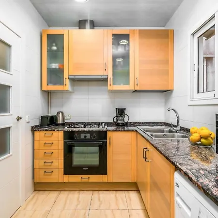 Arc De Triomf Base 4br For 5 Lift Апартаменты Барселона
