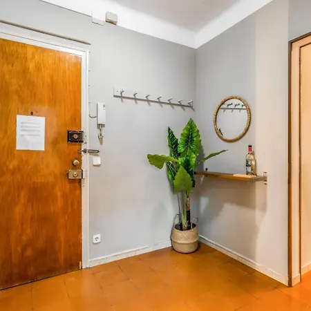 Arc De Triomf Base 4br For 5 Lift Appartement